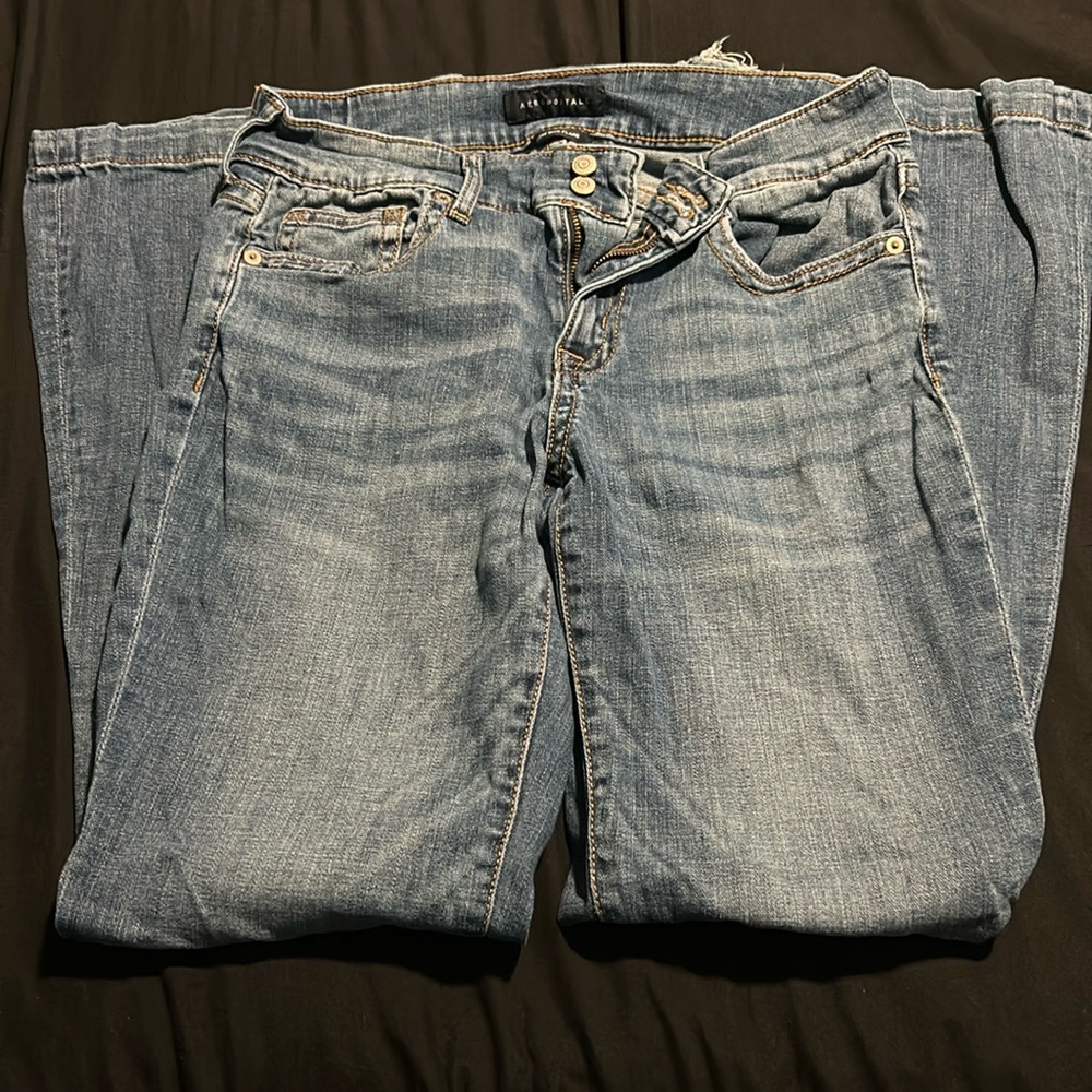Aeropostale size 10 low rise flare